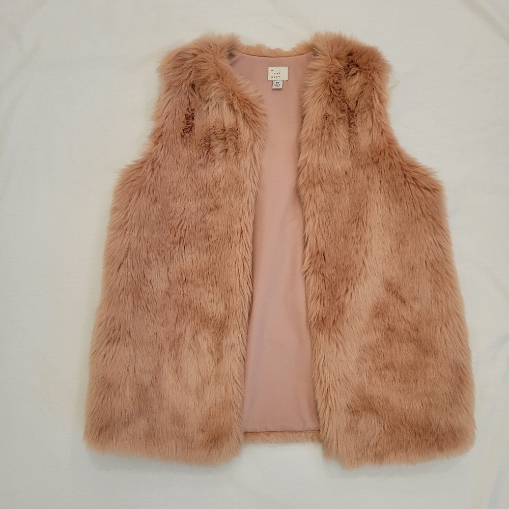 A NEW DAY Pink Faux fur vest size XS